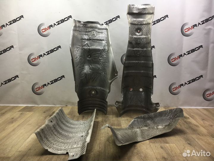 Защита глушителя Toyota Prius III (2009—2011)