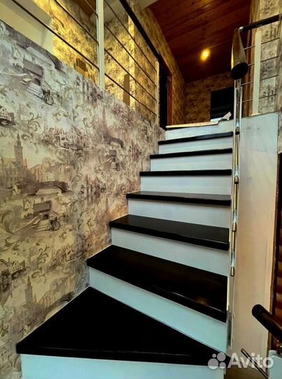 Обшивка ступеней Дубом