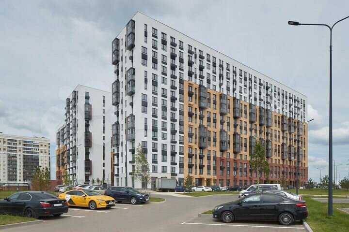 3-к. квартира, 90,4 м², 4/14 эт.