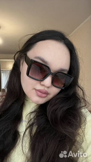 Солнцезащитные очки женские