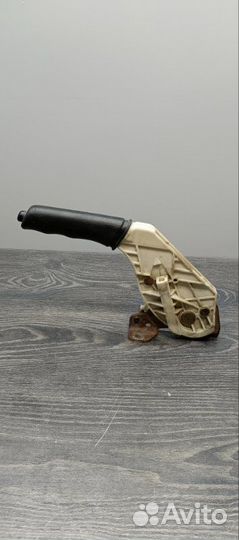 Рычаг стояночного тормоза Ford Focus 2002