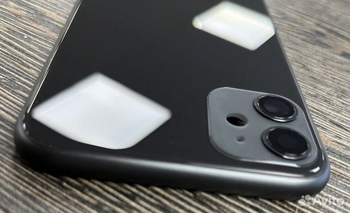 Корпус iPhone 11