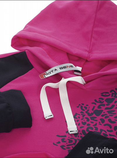 Спортивный костюм для девочки новый