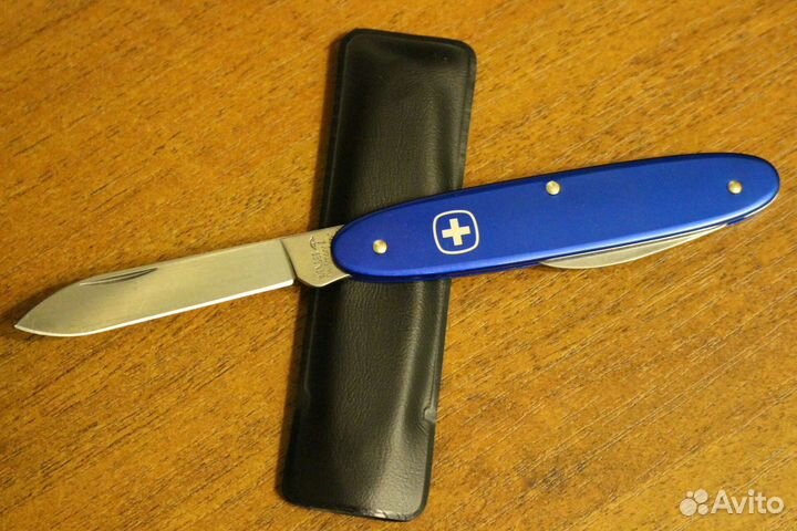 Wenger Watchmaker 10 Alox Blue