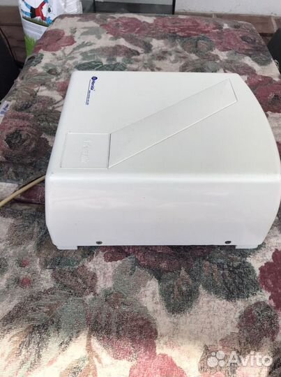 Электросушилка для рук Merida