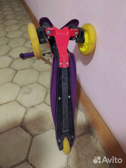 Самокат детский трехколесный