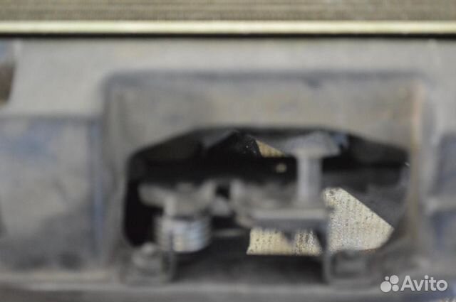 Замок капота Audi