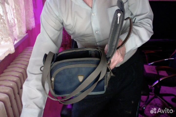 Видеокамера полупрофессиональная Canon HF S10