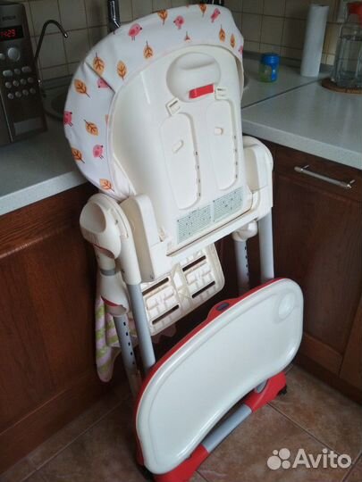 Стульчик для кормления Chicco Polly