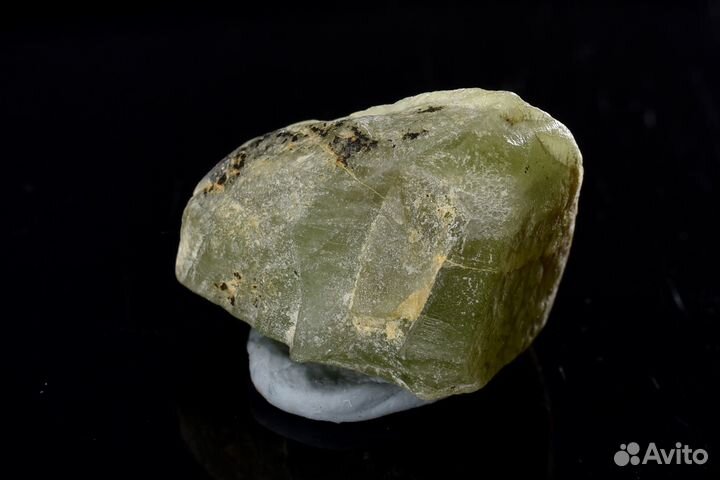 Кристалл. Перидот (хризолит). Лот №951