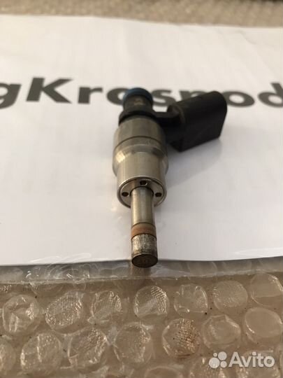 Форсунка Audi A3 VW Golf Passat B6 Touran 2.0 FSI