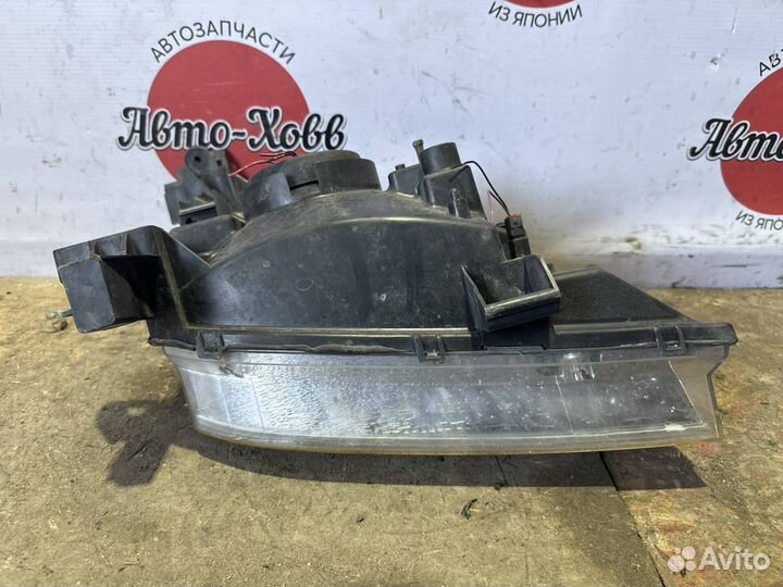 Фара левая Nissan X-Trail T30 Рестайлинг Галоген