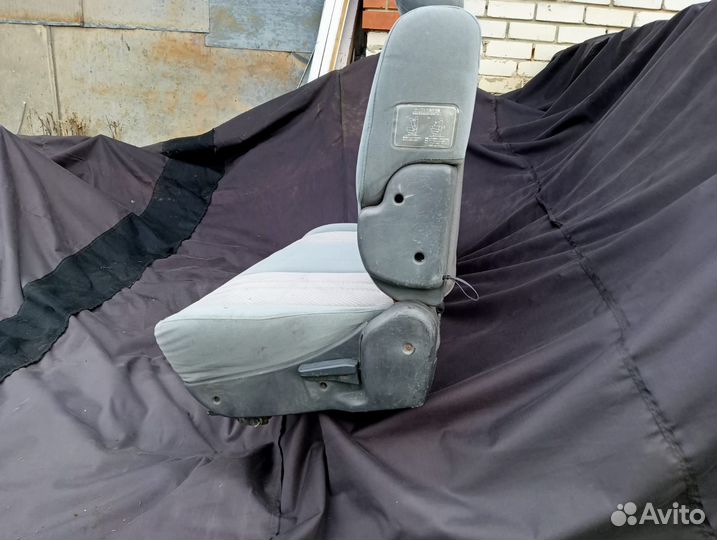 Сиденья для автомобиля