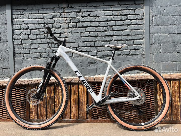 Карбоновый велосипед Cube Reaction C:62 Pro