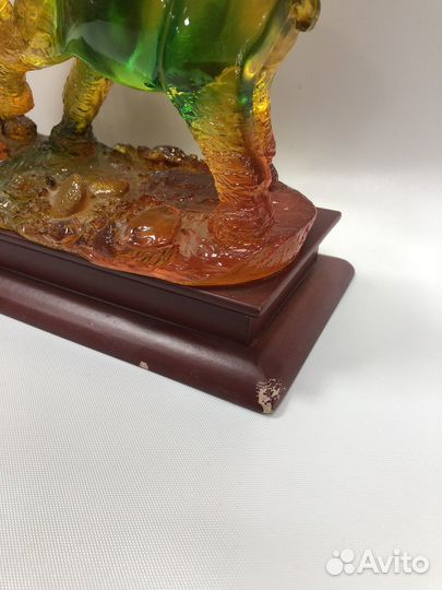 Статуэтка слоны Tai Kwok