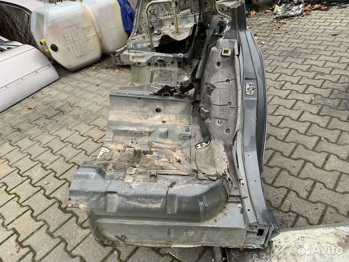 Четверть BMW 5 E61 заднее левое крыло