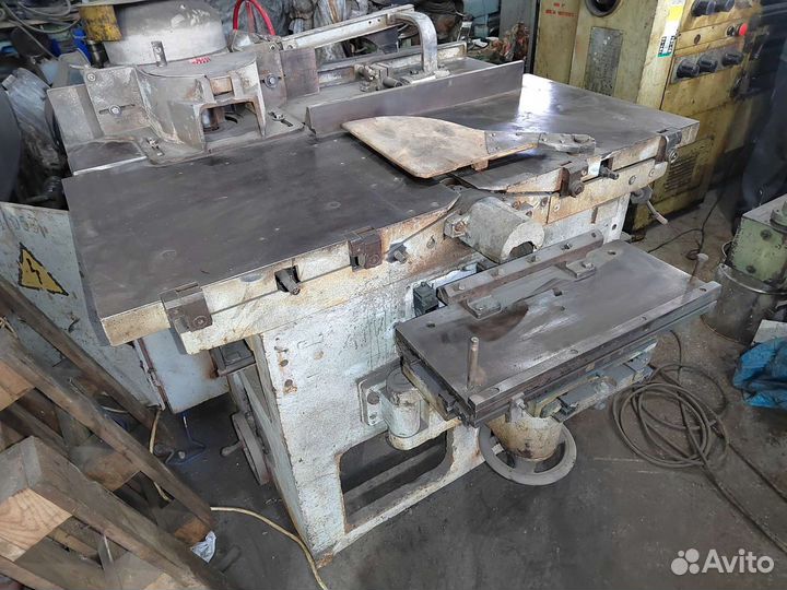 Комбинированный деревообрабатывающий станок к-40м1