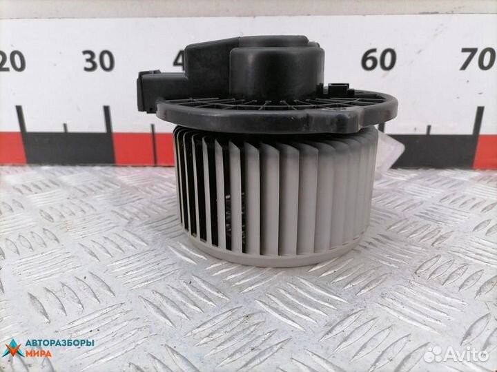 Моторчик печки Daihatsu Charade 2004 8710397210000