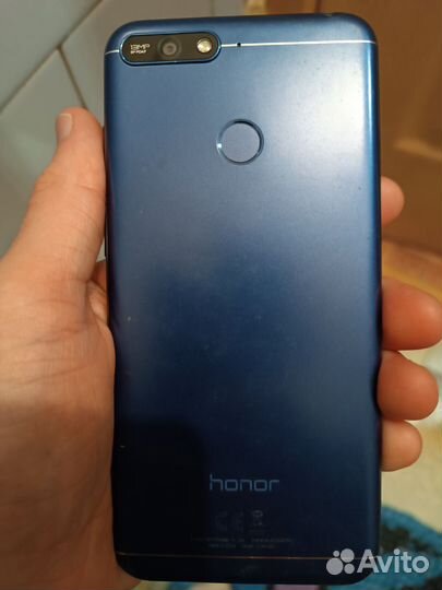 Телефон honor 7а pro