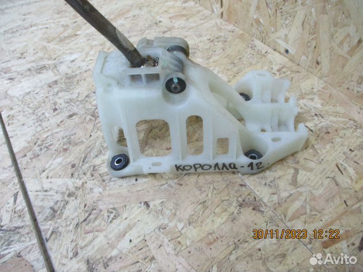 Кулиса МКПП Тойота Королла 150 1,4 4 ZZ
