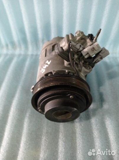 Компрессор кондиционера Toyota Celsior 3UZ-FE