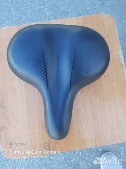 Мягкое пружинное велоседло