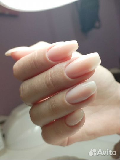 Маникюр на дому