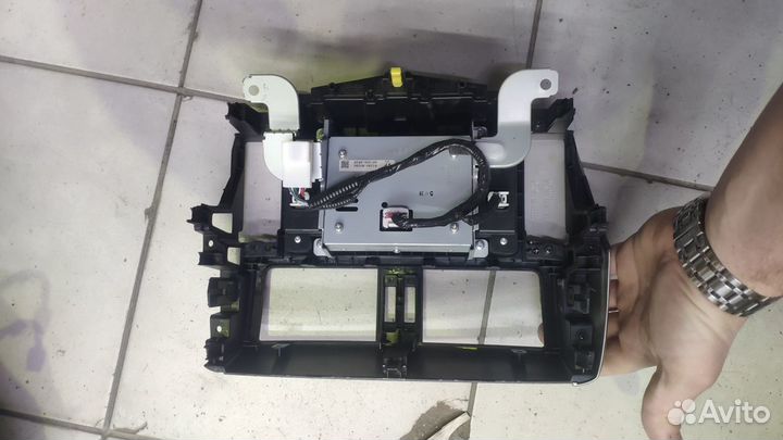 Информационный дисплей Toyota Prado