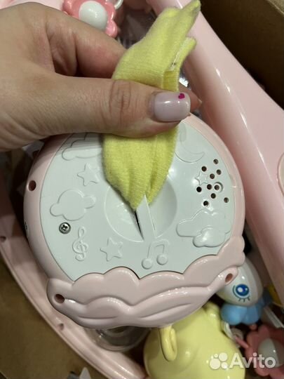 Мобиль музыкальный месяц