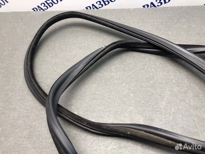 Уплотнитель багажника Bmw 3-Series E46 M43B19 1998