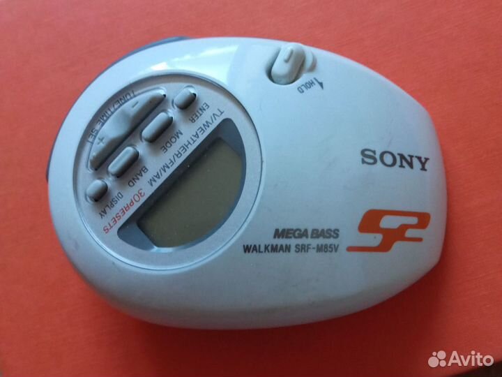 Sony AM/FM Radio walk