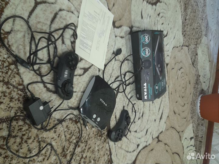 Игровая приставка titan