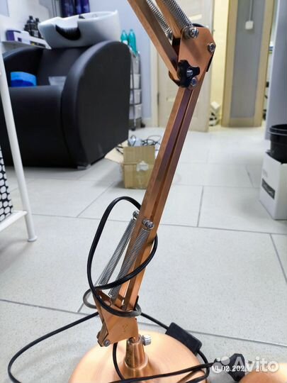 Лампа настольная