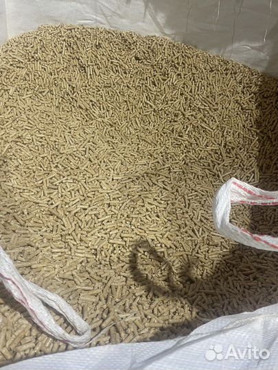 Наполнитель древесный для кошачьего туалета