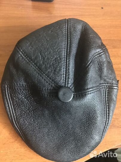 Мужская кожаная кепка