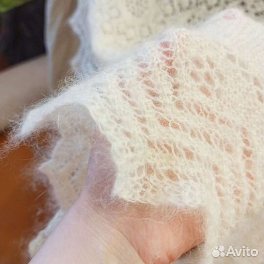 Пуховые платки, шарфы и носки