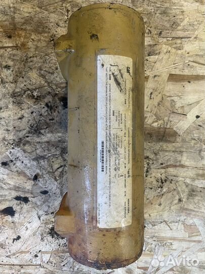 Радиатор масляный б/у 4W-6643