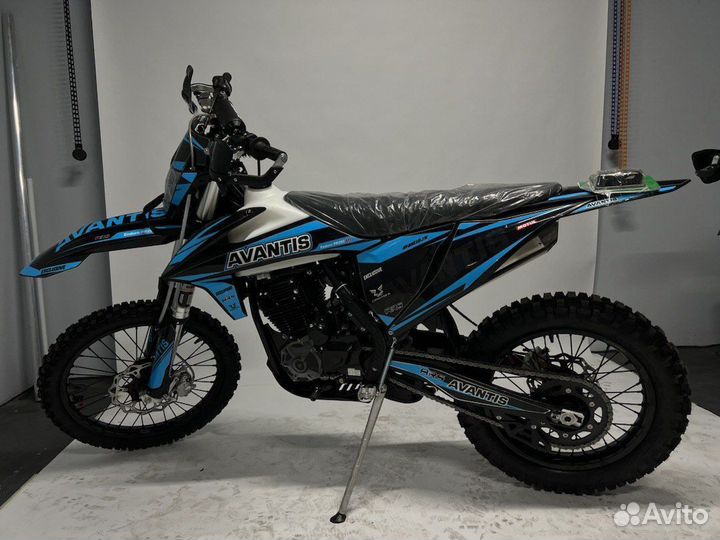Avantis Enduro 250 EFI Exclusive (2024) — Уверенность на сложных трассах