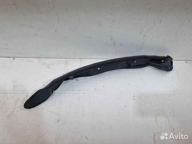 Пыльник крыла передний правый Toyota Rav4 50