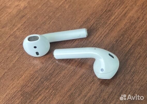 Airpods 1