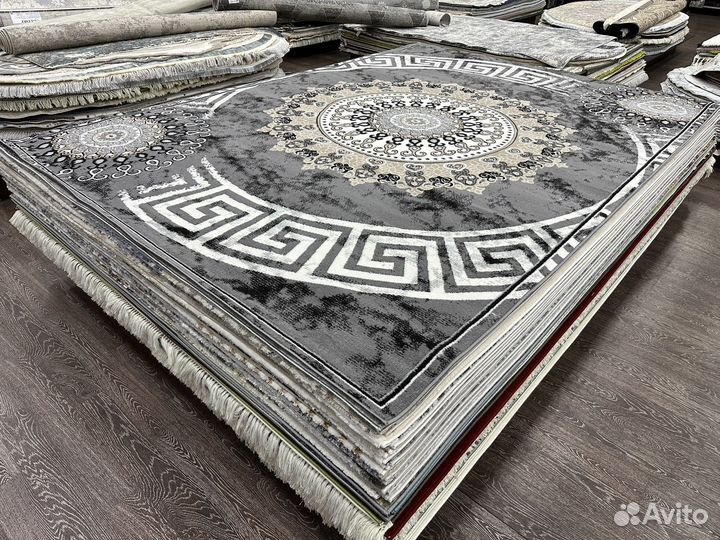 Ковер 240*340 новый, серый