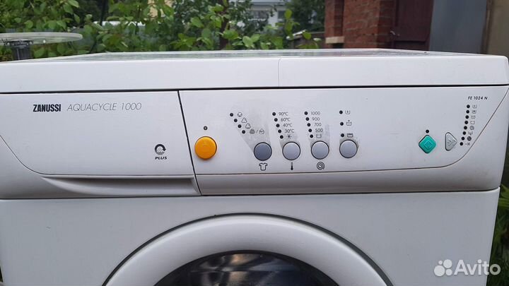 Стиральная машина Zanussi aquacycle 1000