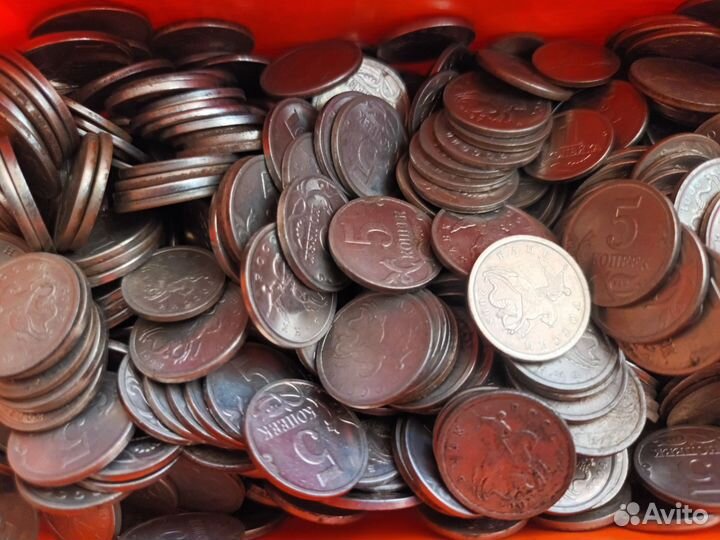 Продам монеты России