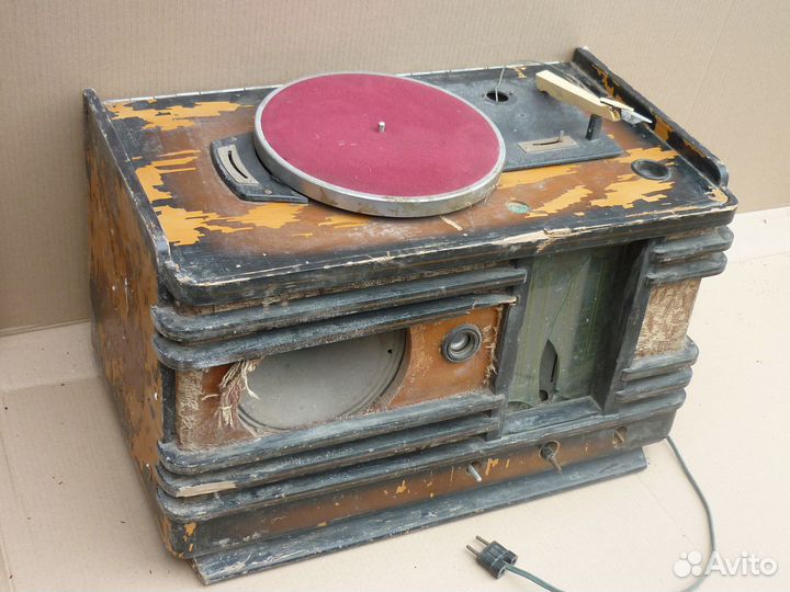 Ламповая радиола Минск Р-7. Корпус и другие части