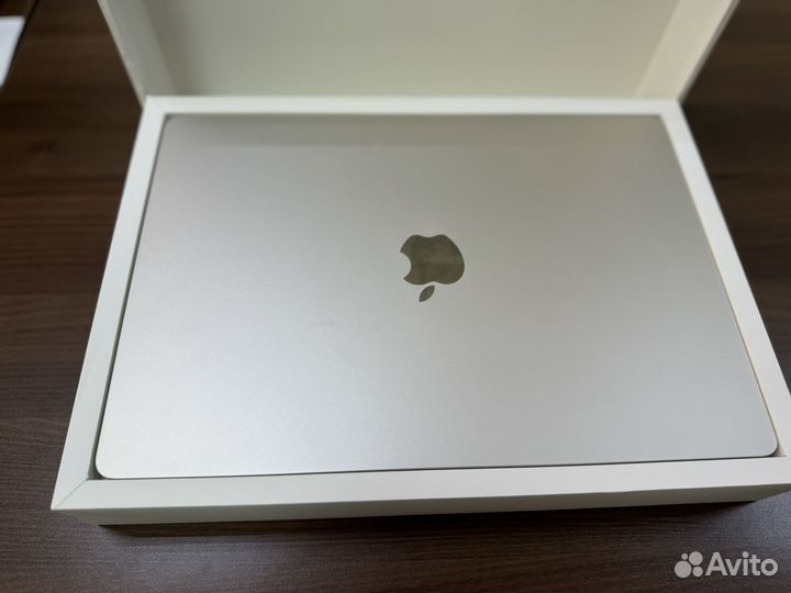 Macbook Air 15 M2 8/256