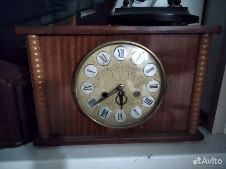 Настольные часы