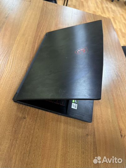 Ноутбук MSi GeForce RTX 3060