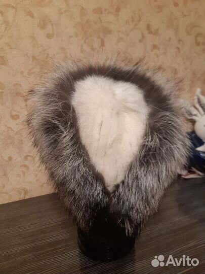 Шапка женская вязаная меховая