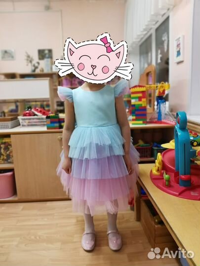 Платье на праздник для девочки