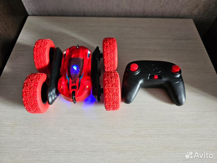 Машинка перевертыш на радиоуправлении